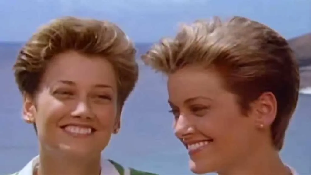 Linda and Lisa Yokubinas in Doublemint commercial still