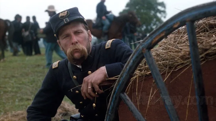 reenactors recreating the Battle of Gettysburg