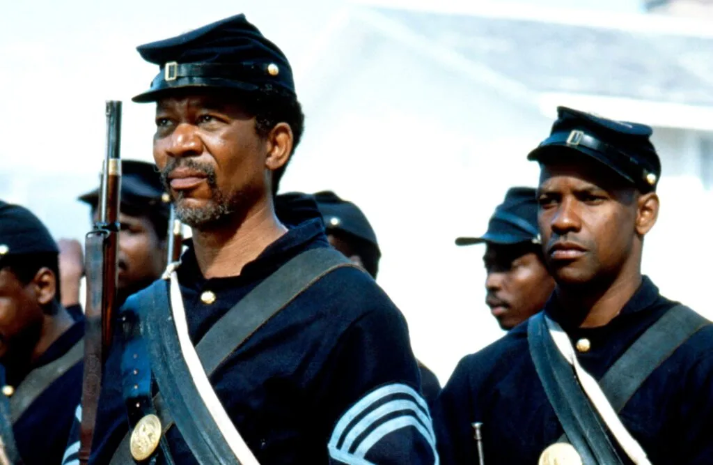 soldiers of the 54th Massachusetts preparing for battle